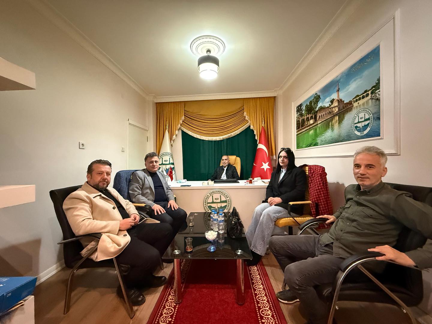 Altıntepsi Mahallesi Şanlıurfalılar Derneği ile İstişare Toplantısı Gerçekleştirildi