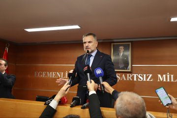 Cumhur İttifakı’nın adayı Sayın İbrahim Akın, meclis üyelerimizin oylarıyla göreve seçilmiştir. Yeni dönem ilçemize hayırlı olsun