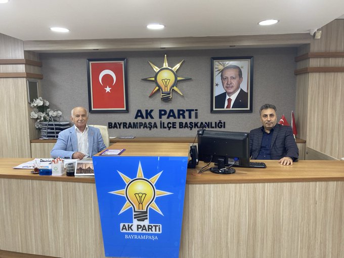 BAYRAMPAŞA için nöbetteyiz.🇹🇷 Bugün, İlçe Başkanlığımızda Yürütme Kurulu Üyemiz İlhan USTA ile birlikte İdari Amirimiz Sefer ÇERKEZ nöbetçidir.