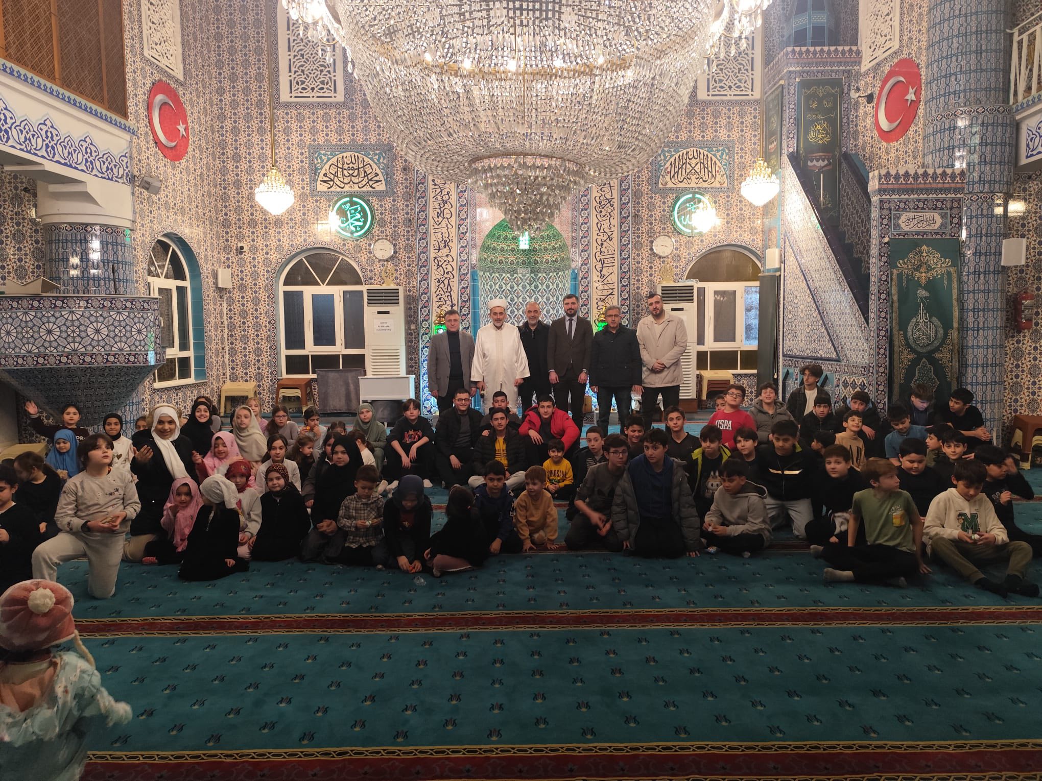 İsmetpaşa Orta Camii’nde Teravihte Kardeşlik Buluşması