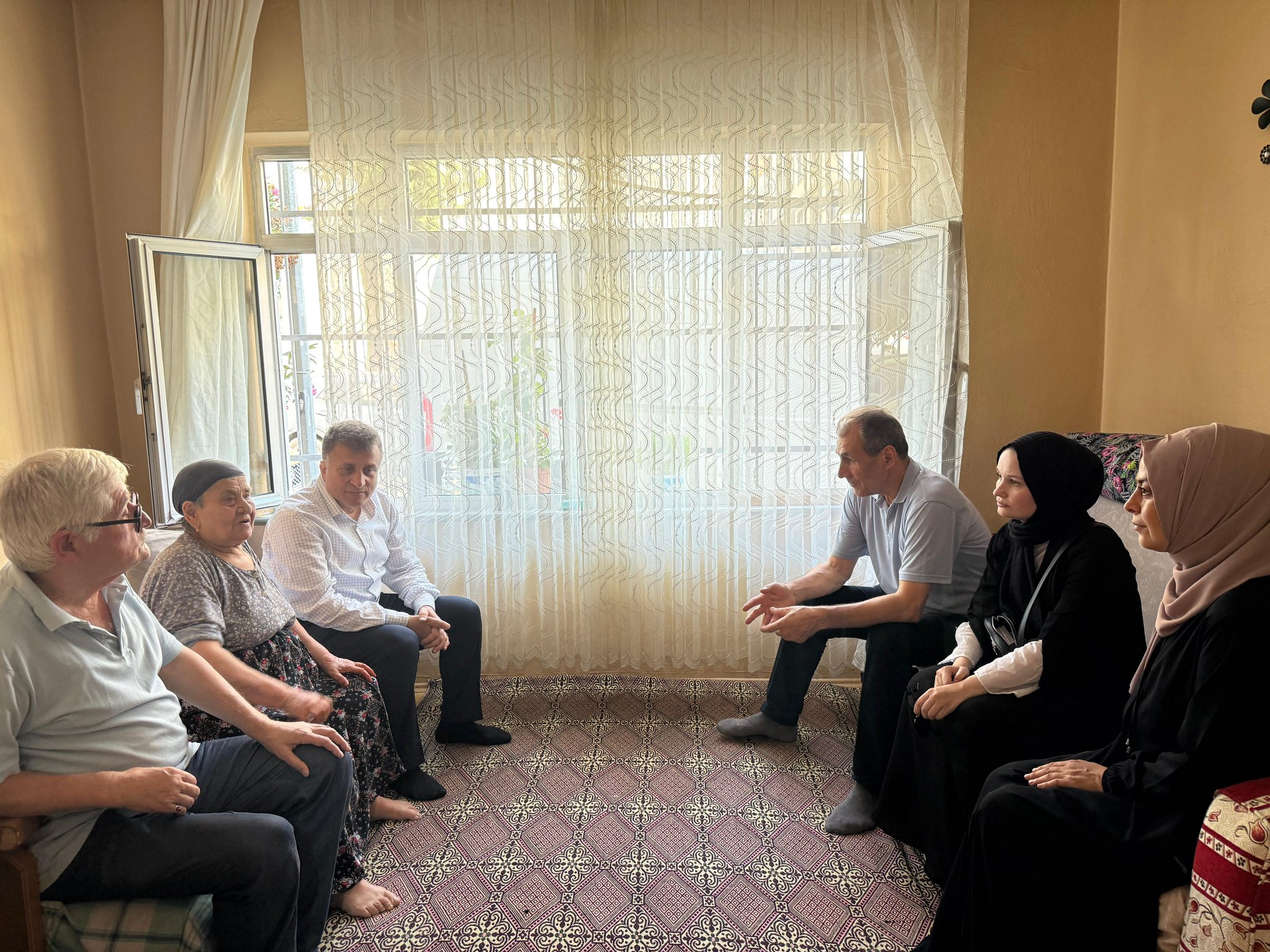 Kezban Çavdar teyzemize teşkilat mensuplarımızla birlikte misafir olduk.