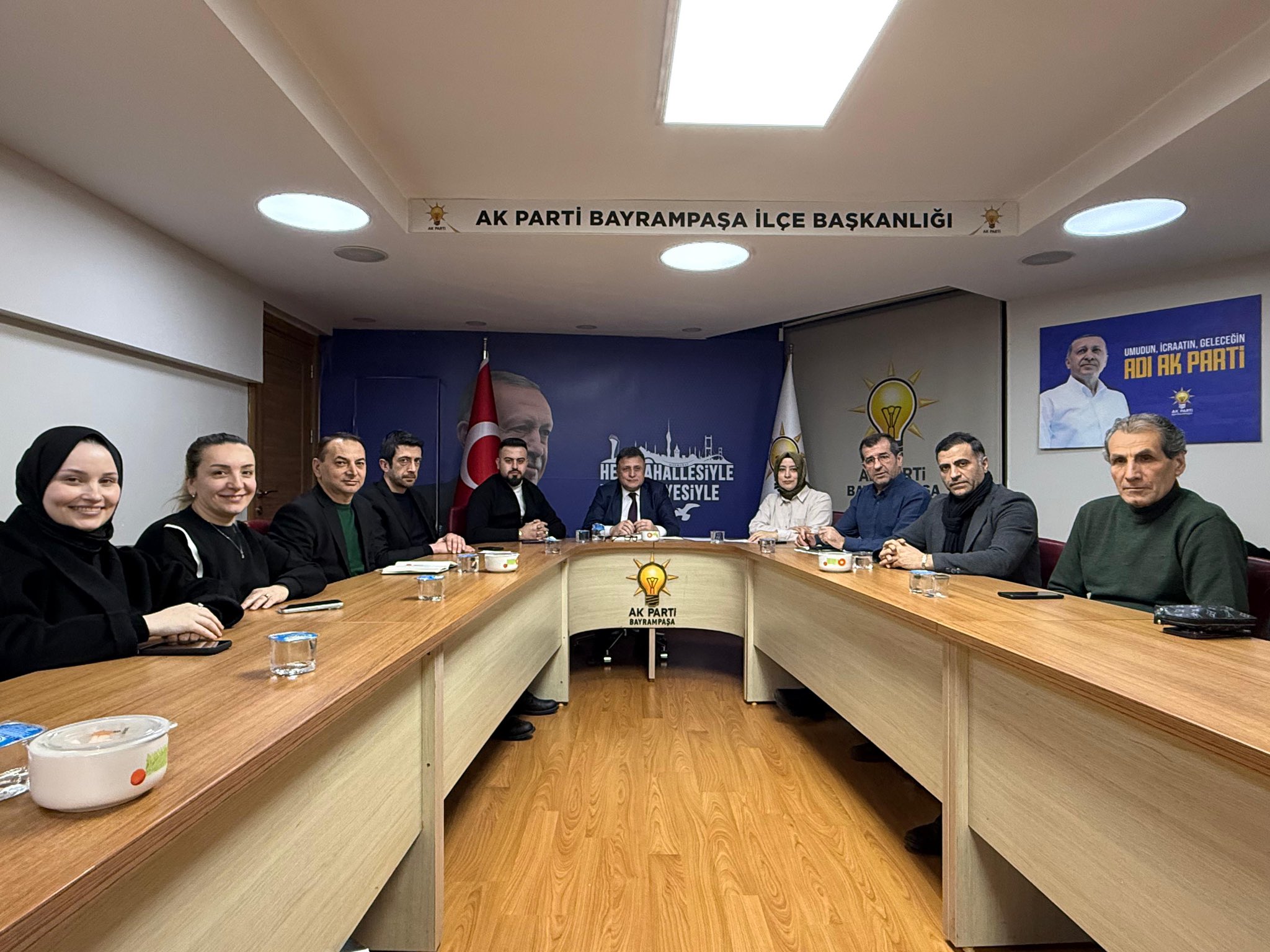 İlçe Başkanlığı’nda Haftalık Yönetim Kurulu Toplantısı