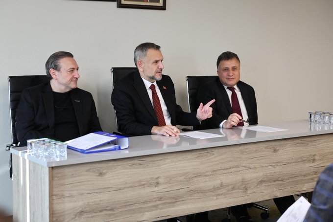 AK Parti Grubu Meclis Üyelerimizle, Belediye Meclis Toplantımız öncesinde bir araya geldik