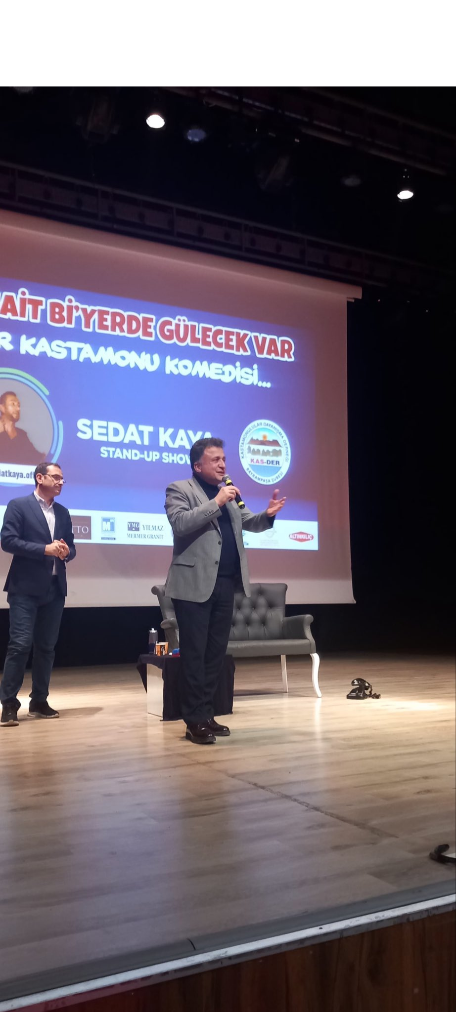 Bayrampaşa’da Kahkaha Dolu Bir Akşam