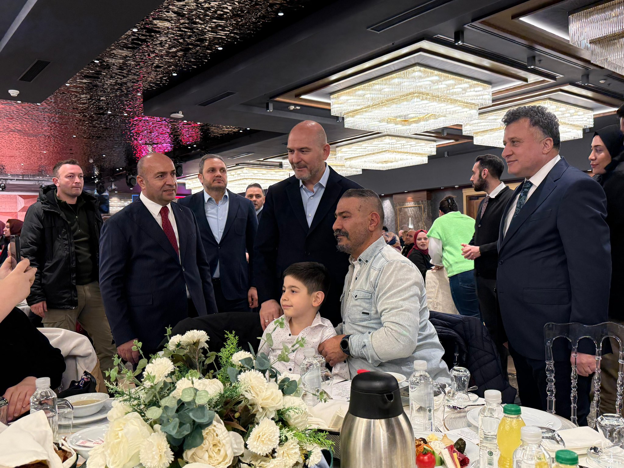 Bayrampaşa’da Şehit Aileleri ve Gaziler Onuruna Vefa İftarı