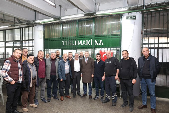 Günaydın Bayrampaşa’m ☀️ Güne Emintaş Onur Sanayi Sitesi esnaflarımızla kahvaltıda bir araya gelerek başladık.