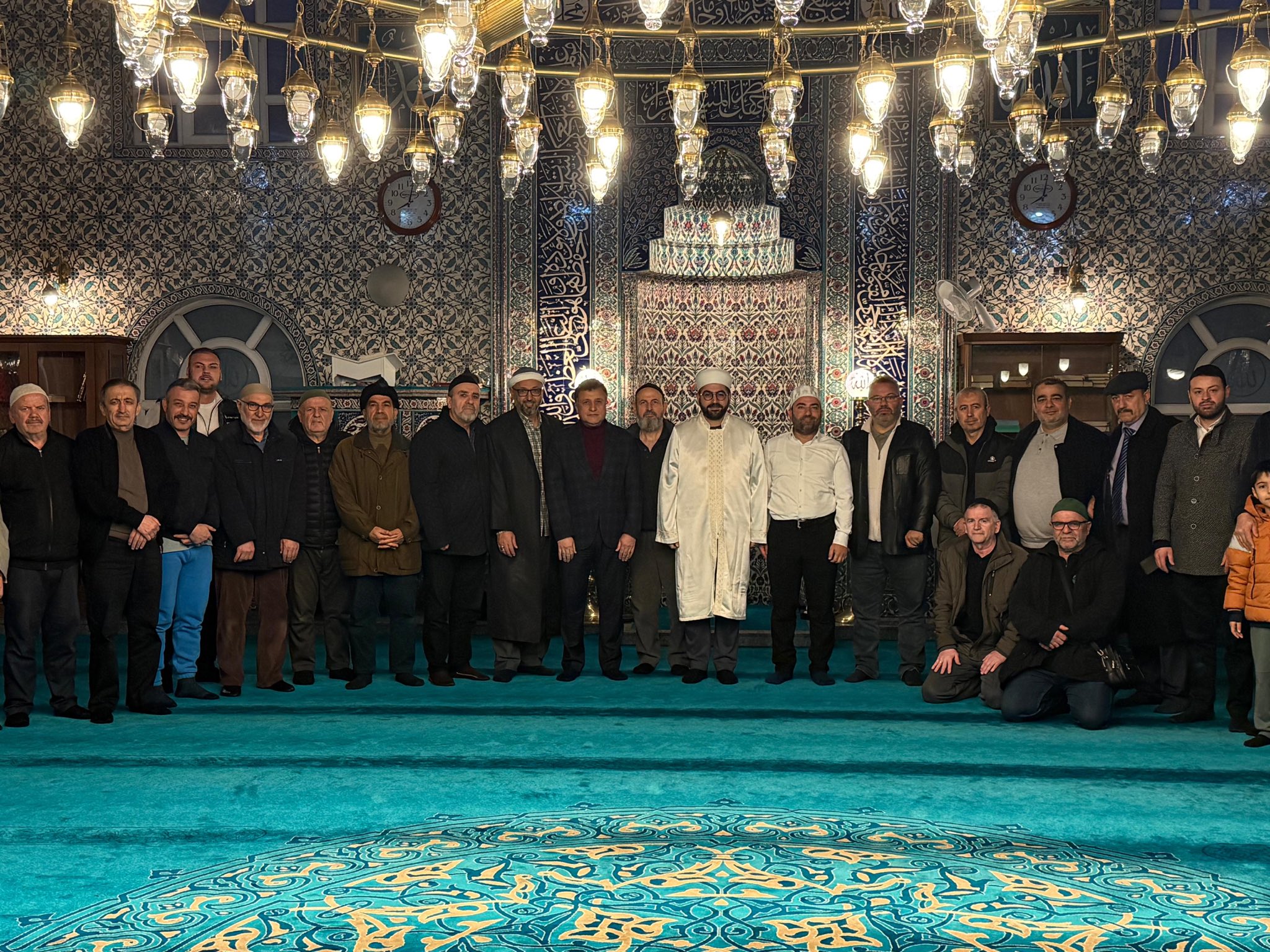 Recep Ayı’nın ilk günü Barbaros Camii’nde mübarek Üç Ayları karşıladık.