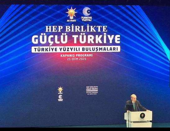 Genel Başkanımız,  Cumhurbaşkanımız Sayın @rterdogan'nın teşrifiyle; İstanbul İl Başkanlığımızın ev sahipliğinde düzenlenen Türkiye Yüzyılı Bululmaları kapanış program
