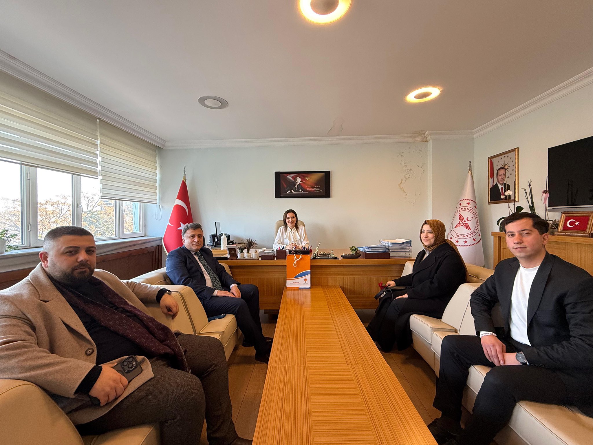 Topçular Ağız ve Diş Sağlığı Merkezi’ne 14 Mart Tıp Bayramı Ziyareti