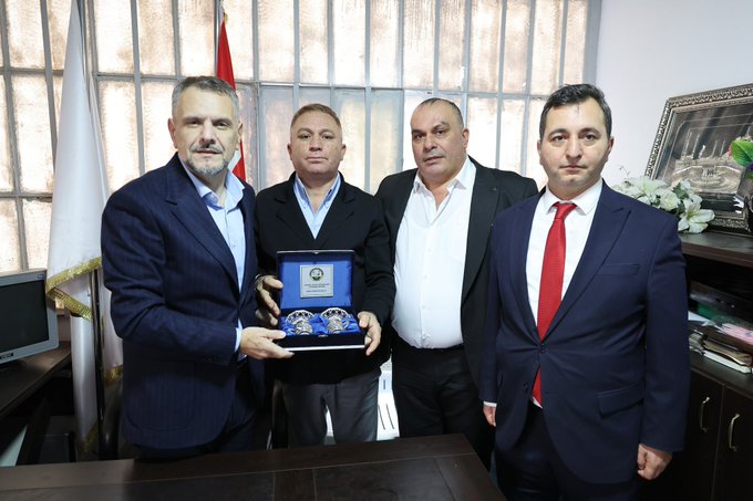 Çiğ köftelerimiz acı ama muhabbetimiz tatlı 🌶️