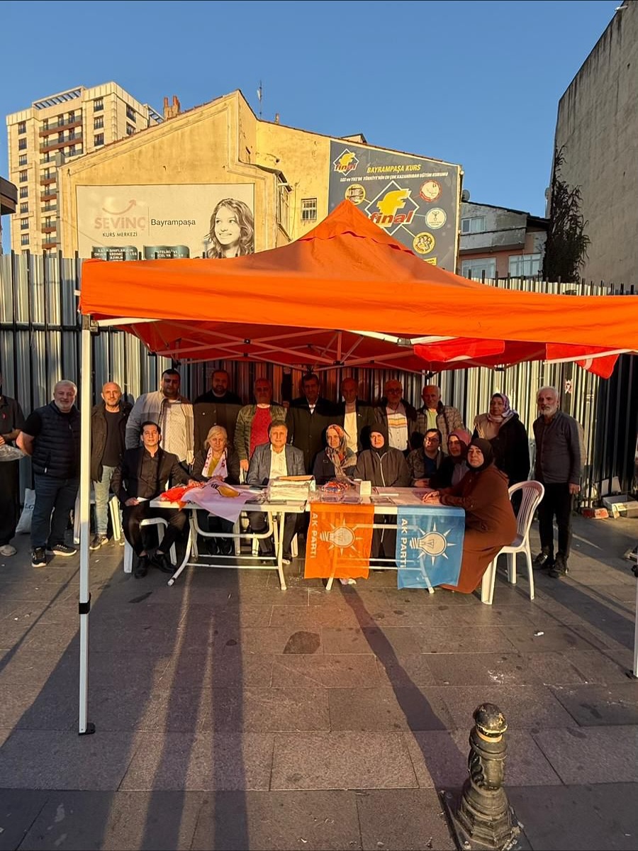 Orta Mahalle teşkilatımızla birlikte Ak Nokta standımızda sahadaydı