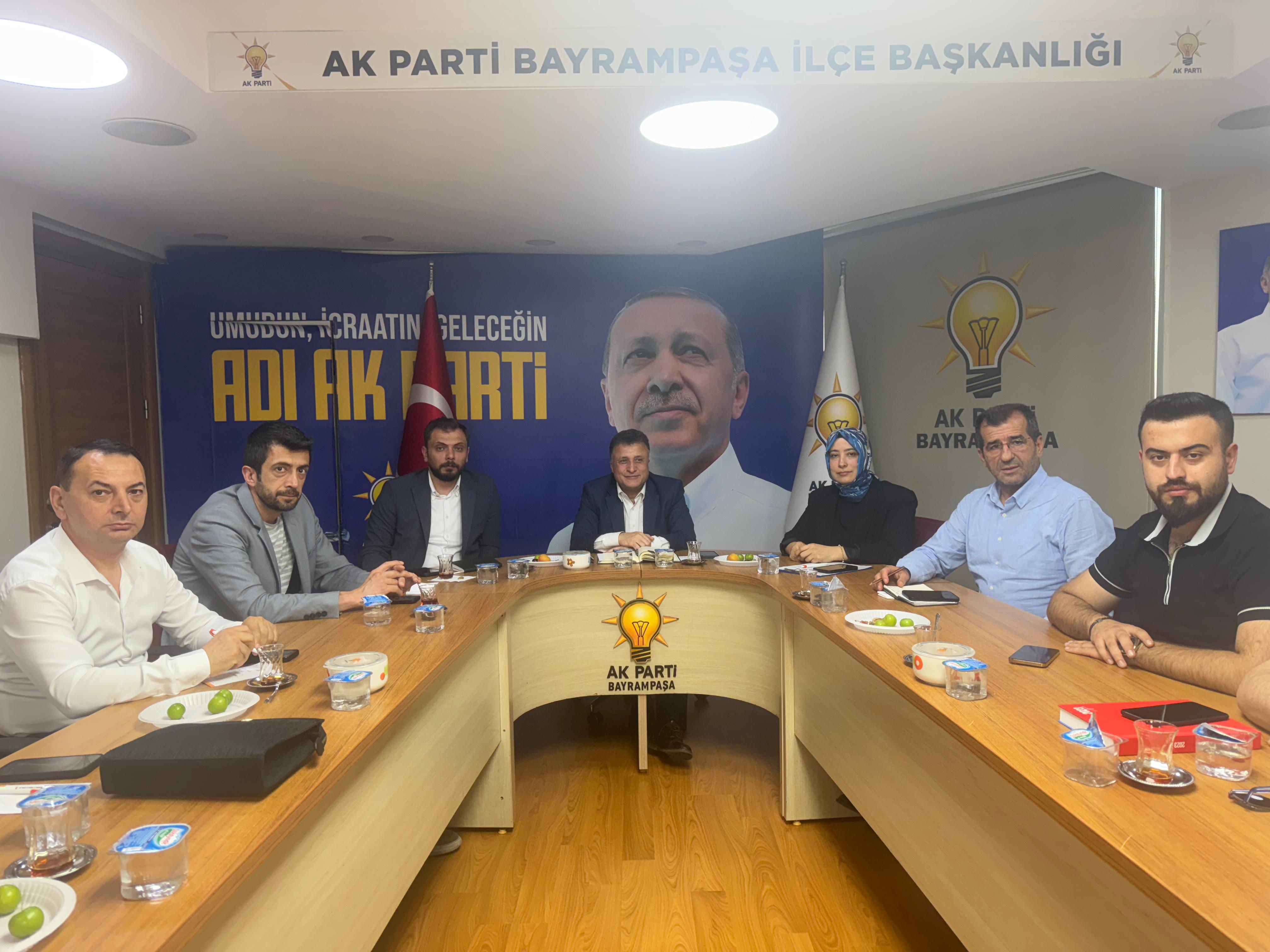 İlçe Başkanlığımızda Haftalık Yürütme ve Yönetim Kurulu Toplantımız.