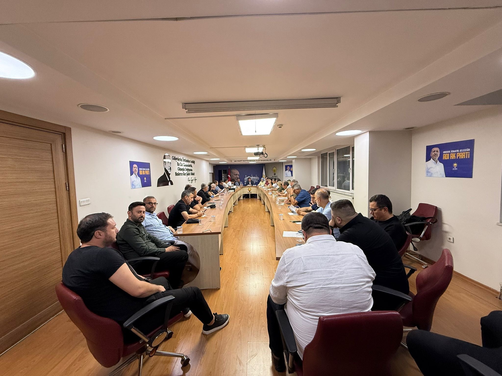 İl Sorumlumuz Sn. Osman Cengiz’in katılımıyla İlçe Yönetim Kurulu toplantımızı gerçekleştirdik.