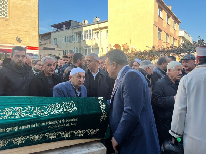 Muratpaşa Mahallesi esnaflarımızdan Hilmi Pamuk’un ebediyete uğurladık.