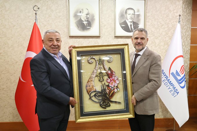 Trabzon Dernekleri Federasyonu Başkanı İsmail Şatıroğlu ve yönetimi