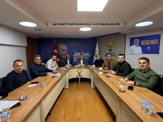 İl Sorumlumuz Sn.  @OsmanCengiz44  ’ın katılımıyla İlçe Başkanlığımızda gerçekleştirdiğimiz Yönetim Kurulu toplantımız